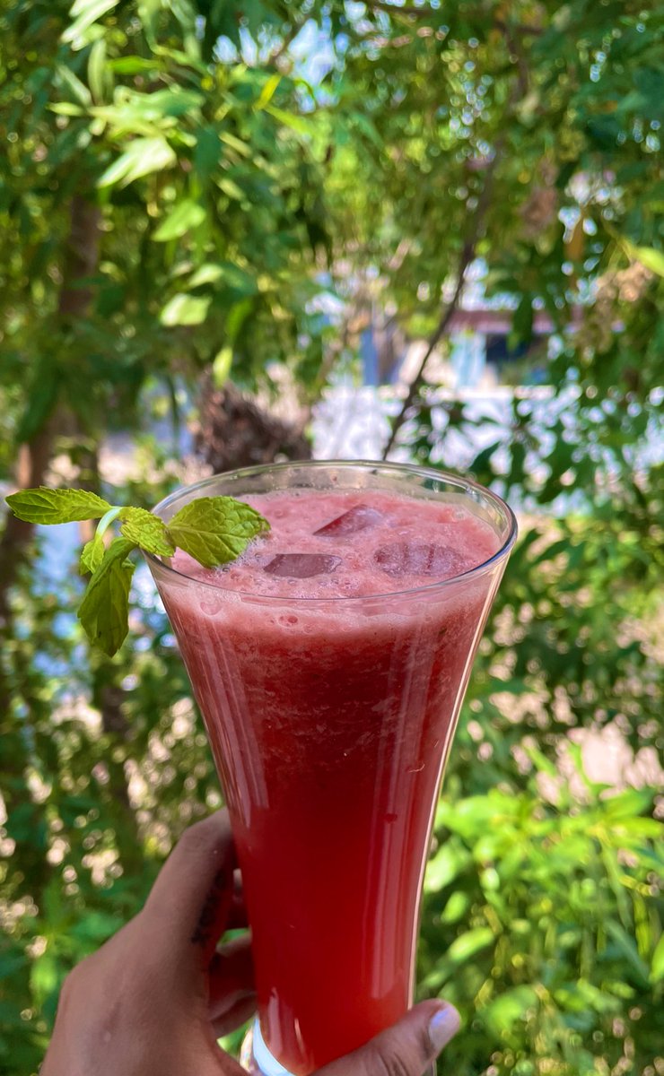 Refreshing watermelon juice 🥤🥰
#SummerSpecial