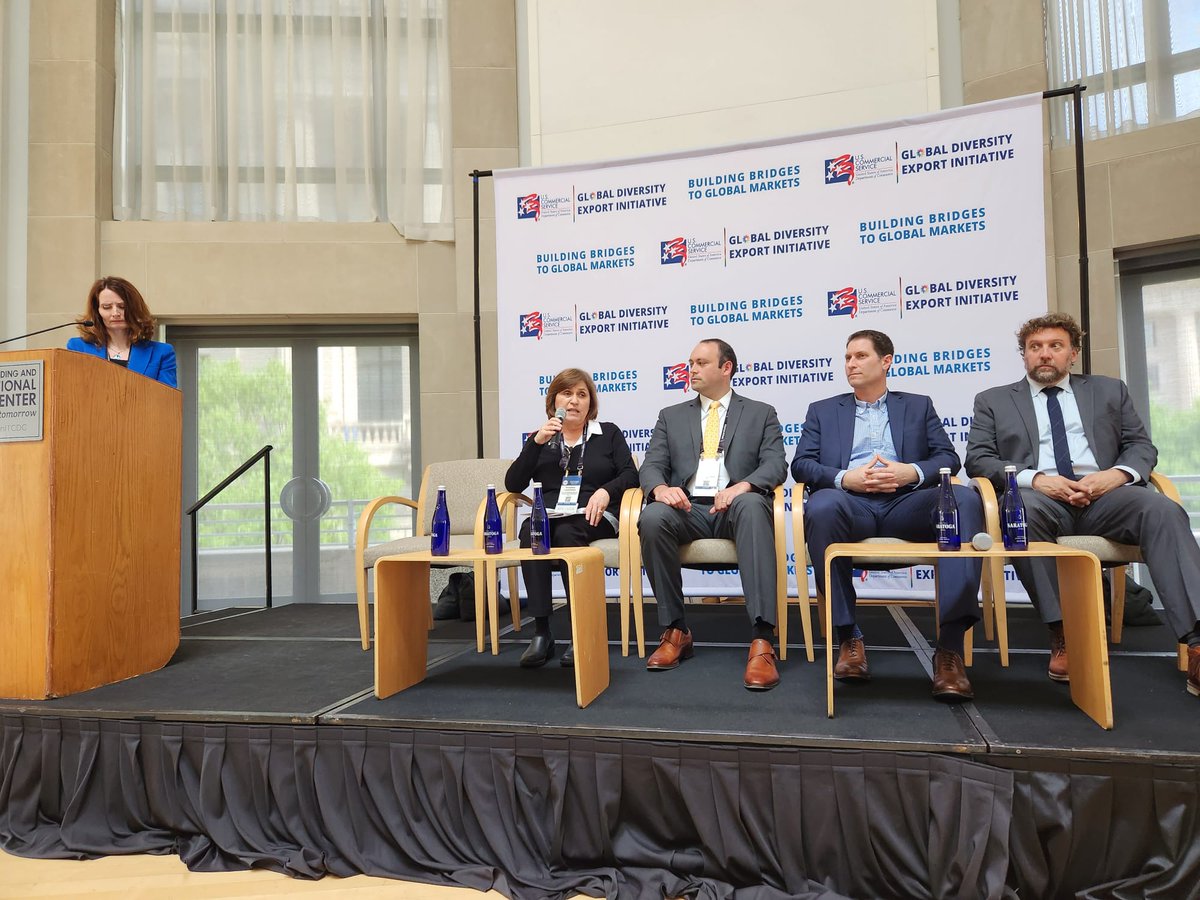 Marisa Lago, Under Secretary for @TradeGov at @CommerceGov, was the keynote speaker at the Session “Building Bridges to Global Markets”, held as part of the 2024 @USHCC Legislative Summit. During the event, Marisa Lago spoke with @HeidiCastrillon, President @HudsonLatin (HCLACC).