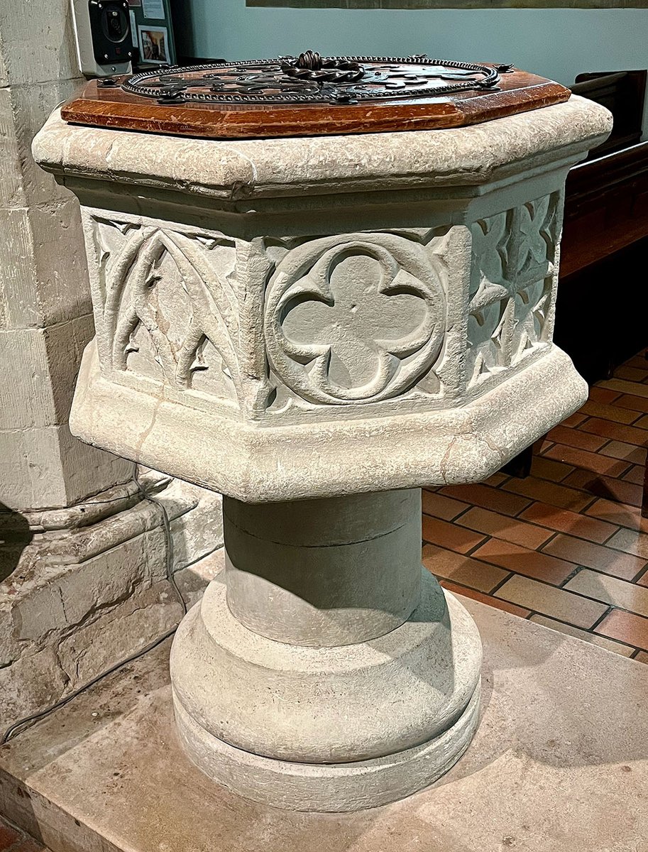 #FontsOnFriday Baptismal font in All Saints Church, Banstead, Surrey. Said to be early 14th century and made of Caen stone.