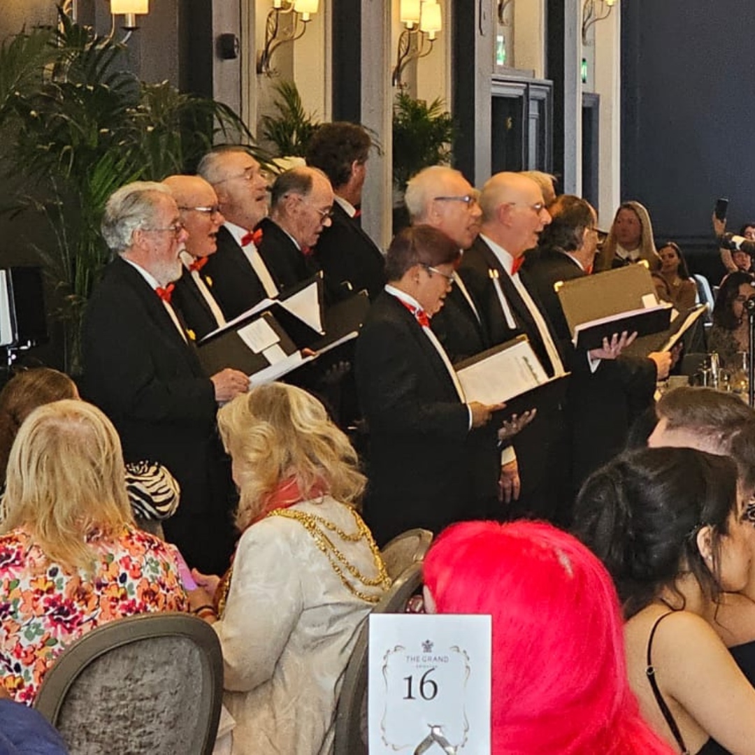 prestoninsbrkrs's tweet photo. Noel attended the Together Co afternoon tea charity event at The Grand Hotel on Monday, with a fantastic appearance by the Brighton Welsh Male Voice Choir, as part of The Grands 160th Anniversary. https://t.co/pdKEbl12LK

#togetherco #thegrandbrighton https://t.co/OVIfVtVENs