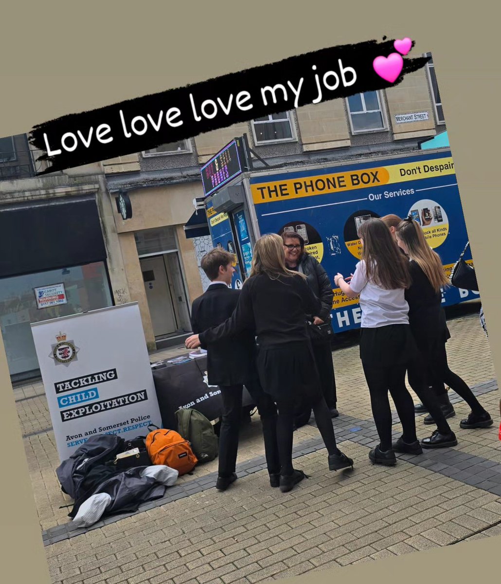 During our engagement in Broadmead, a group of young people recognized me from attending their school previously & came for a chat. It was a pleasure to interact with these remarkable young people. Give young people space and voice, and you will be surprised. @ASPolice #cse #cce