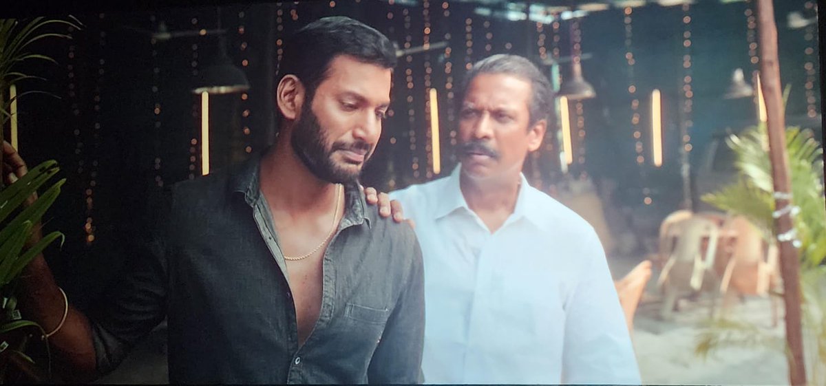 Show Time Puratchi Thalapathy @VishalKOfficial's High voltage action entertainer #Rathnam 💥 Started with an interesting note, #Vishal's entry 🔥🤩