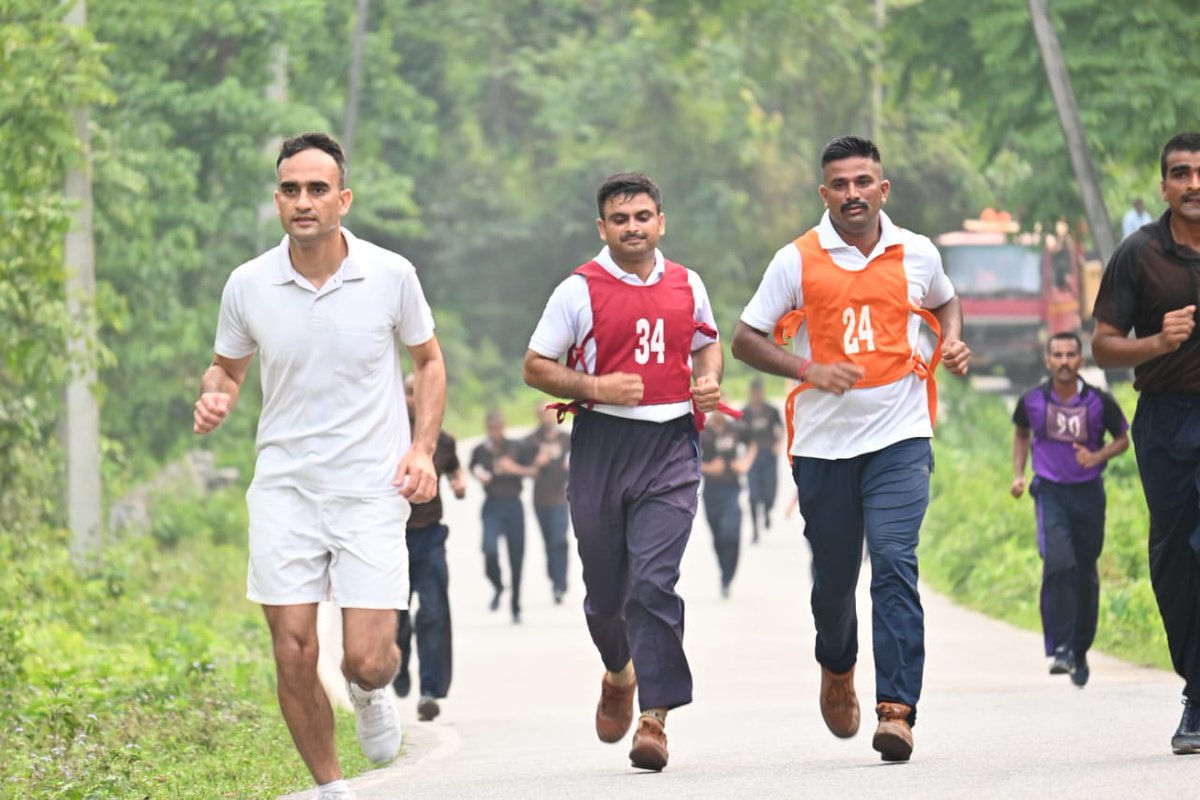 To promote the message of #Mission_Life & #Panch_Pran awareness run was conducted today at #RTC_Kimin. All ranks participated in the run with full enthusiasm. #Fit_India #ITBP #HIMVEERS