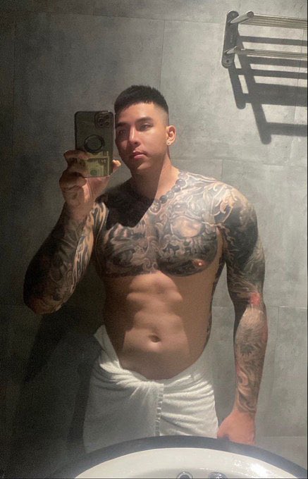 Tripha999's tweet photo. Ai muốn fun với top trong clip không nà💦 hàng vi��t nam chất lượng cao nha❤️
Tweet bài thả tym mạnh tay a nhé
Muốn fun với các trai đẹp hot bên a thì các e jonh group  a nhé xem clip hot💓
Zalo: 0586782305 https://t.co/vgVvO5wjXf
