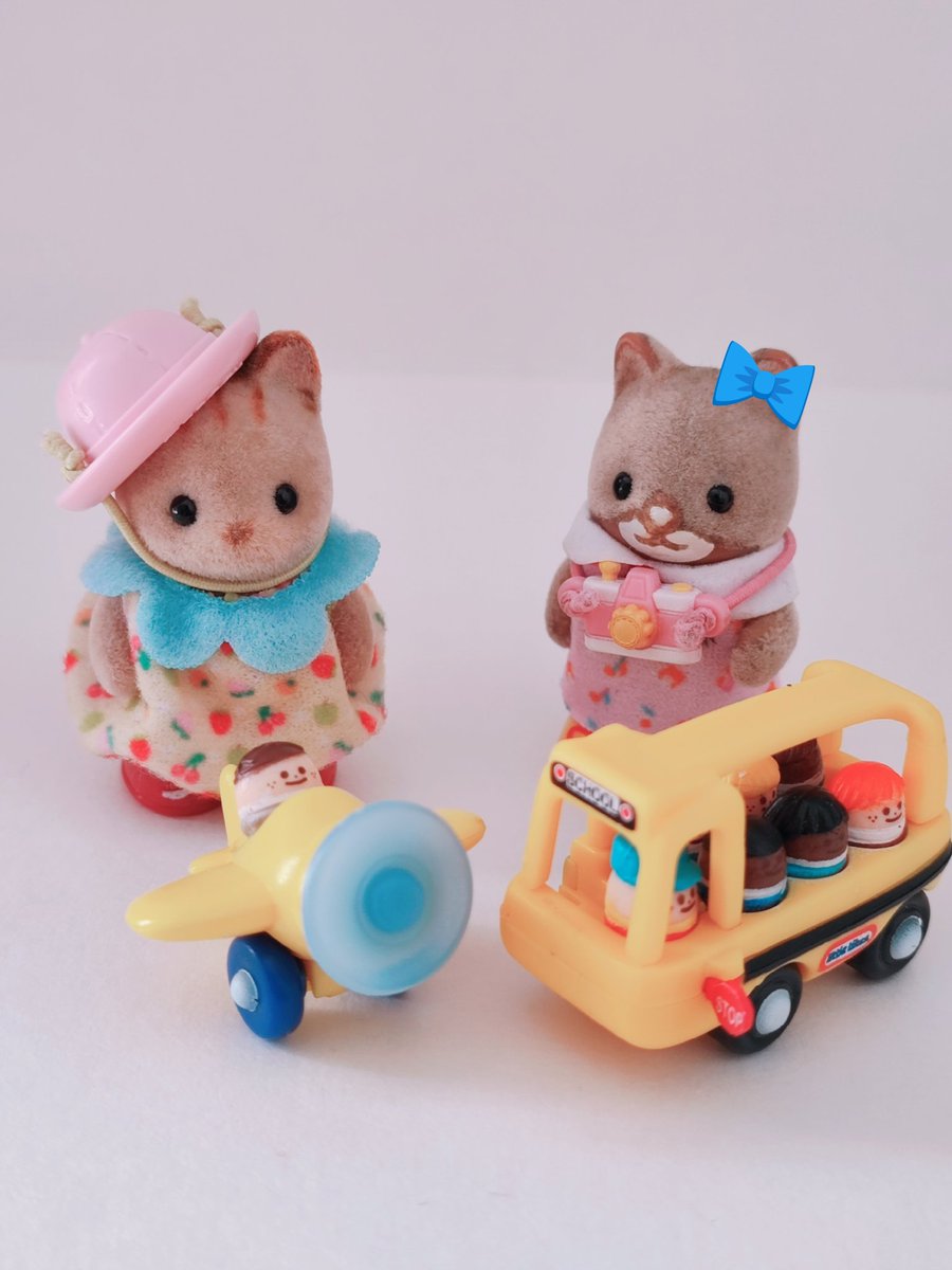 schrei_und_tod's tweet photo. Playing with Mini Little Tikes
#cute #かわいい #cutenessOVERLOAD #シルバニアファミリー #シマネコ #シルバニアの赤ちゃん
#calicocritters #SylvanianFamilies #AmosShima #ShimaBebe #Microtoys #MiniLittleTikes https://t.co/wINKhbvO0X