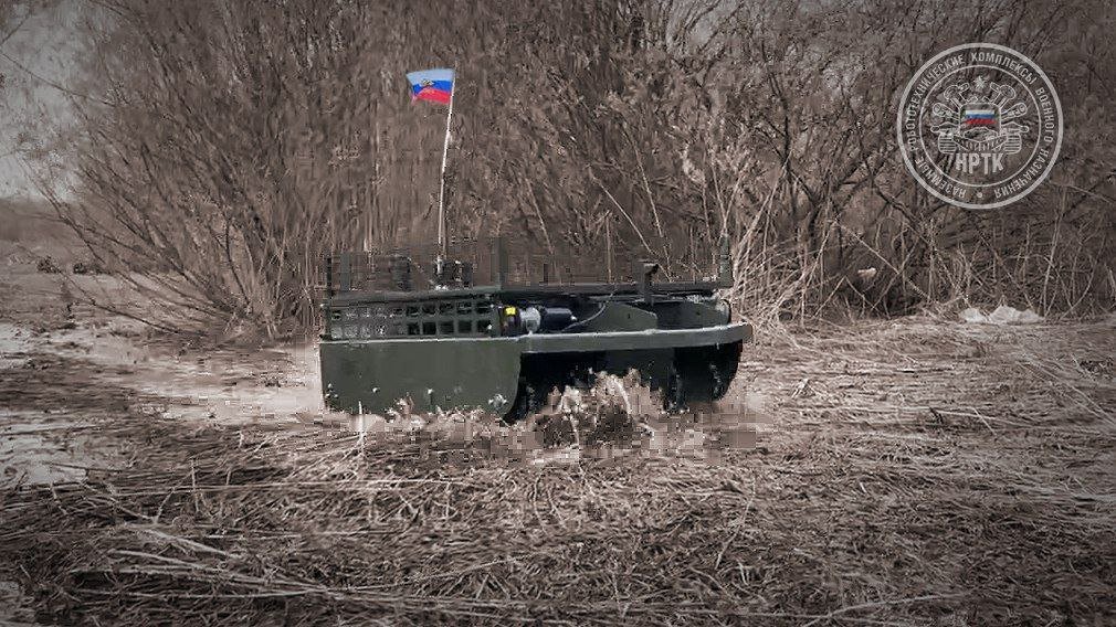 Trollstoy88's tweet image. The robot NRTK &quot;Courier&quot; delivers cargo to the positions of the Russian Armed Forces.