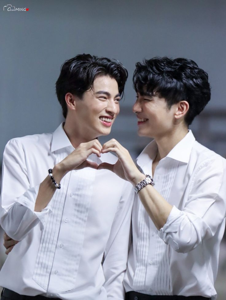 they are my happiness in this complicated world

 #หวานใจมิวกลัฟ