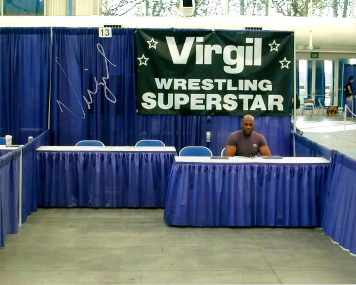 Simp Hunter tweet media