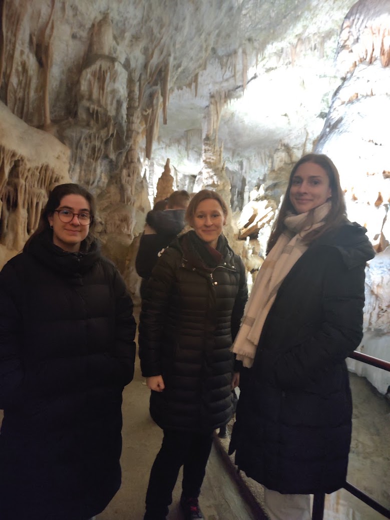 CutCancer (@cut_cancer) on Twitter photo We are very grateful and happy to have Maria Escriva Conde, from <a href="/MatsNilssonLab/">MatsNilssonLab</a> at <a href="/scilifelab/">SciLifeLab</a>, <a href="/Stockholm_Uni/">Stockholm University</a> as our guest this week. What a great knowledge and boost for us of the In Situ Sequencing (ISS) methodology:) We are very grateful and happy to have Maria Escriva Conde, from <a href="/MatsNilssonLab/">MatsNilssonLab</a> at <a href="/scilifelab/">SciLifeLab</a>, <a href="/Stockholm_Uni/">Stockholm University</a> as our guest this week. What a great knowledge and boost for us of the In Situ Sequencing (ISS) methodology:)