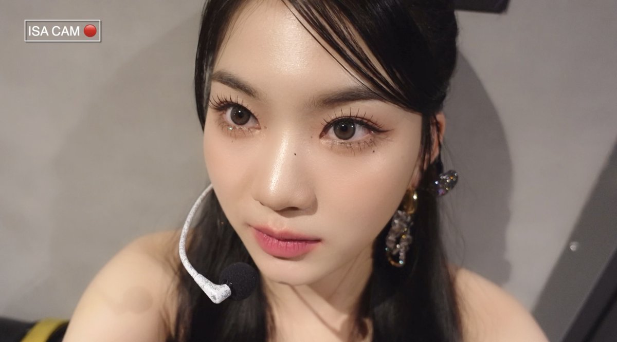 🎞 ❥・•🐱 STAYC（ステイシー） #ASEA2024 アイサカメラ📸 待機時間を