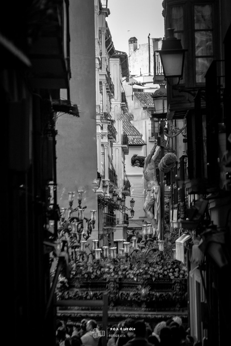 Todas las calles conducen hacia Tí…

#SemanaSanta #Cofrade #Nikon #Redención <a href="/RedencionySalud/">Hermandad Salesiana de Redención y Salud</a>