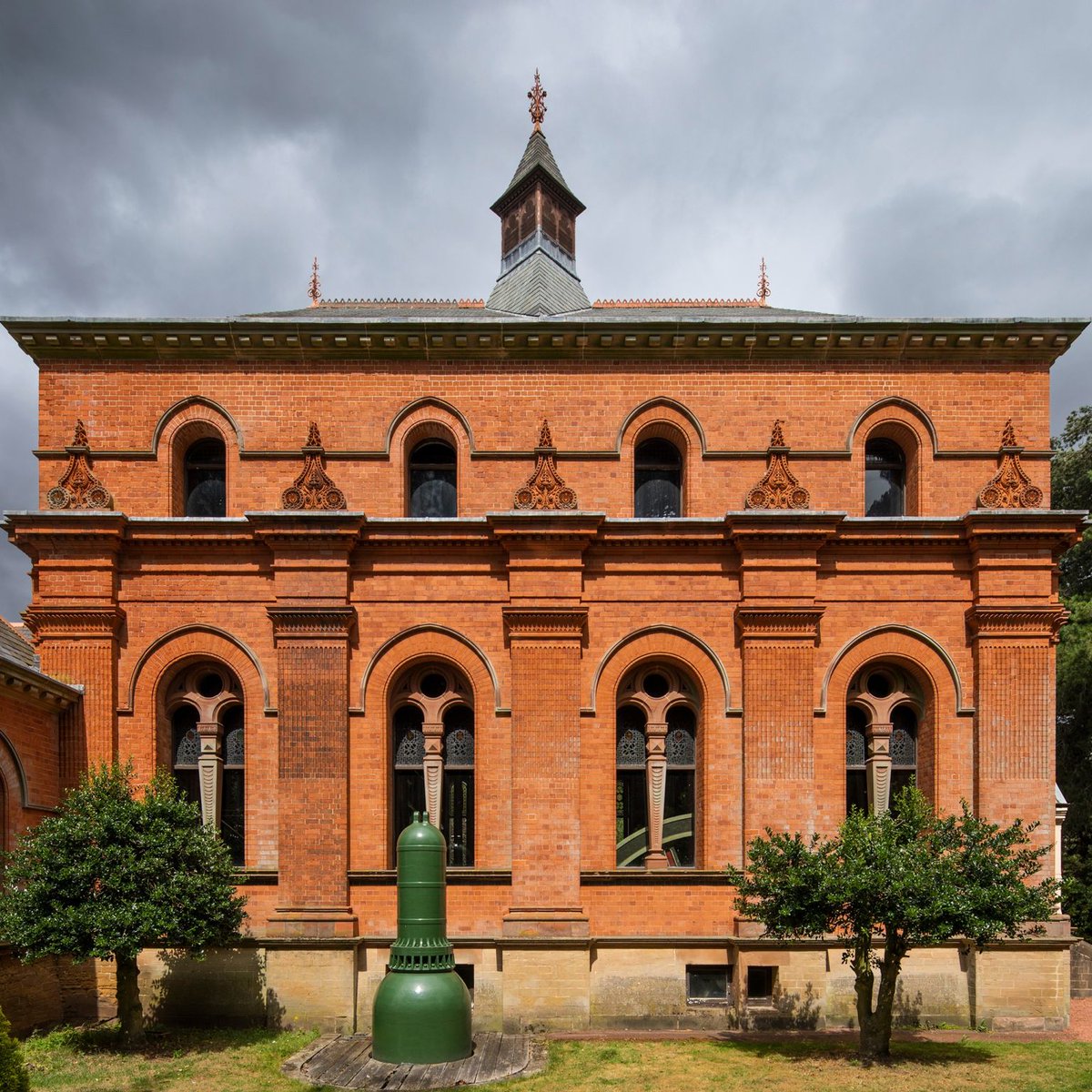 Historic England tweet media