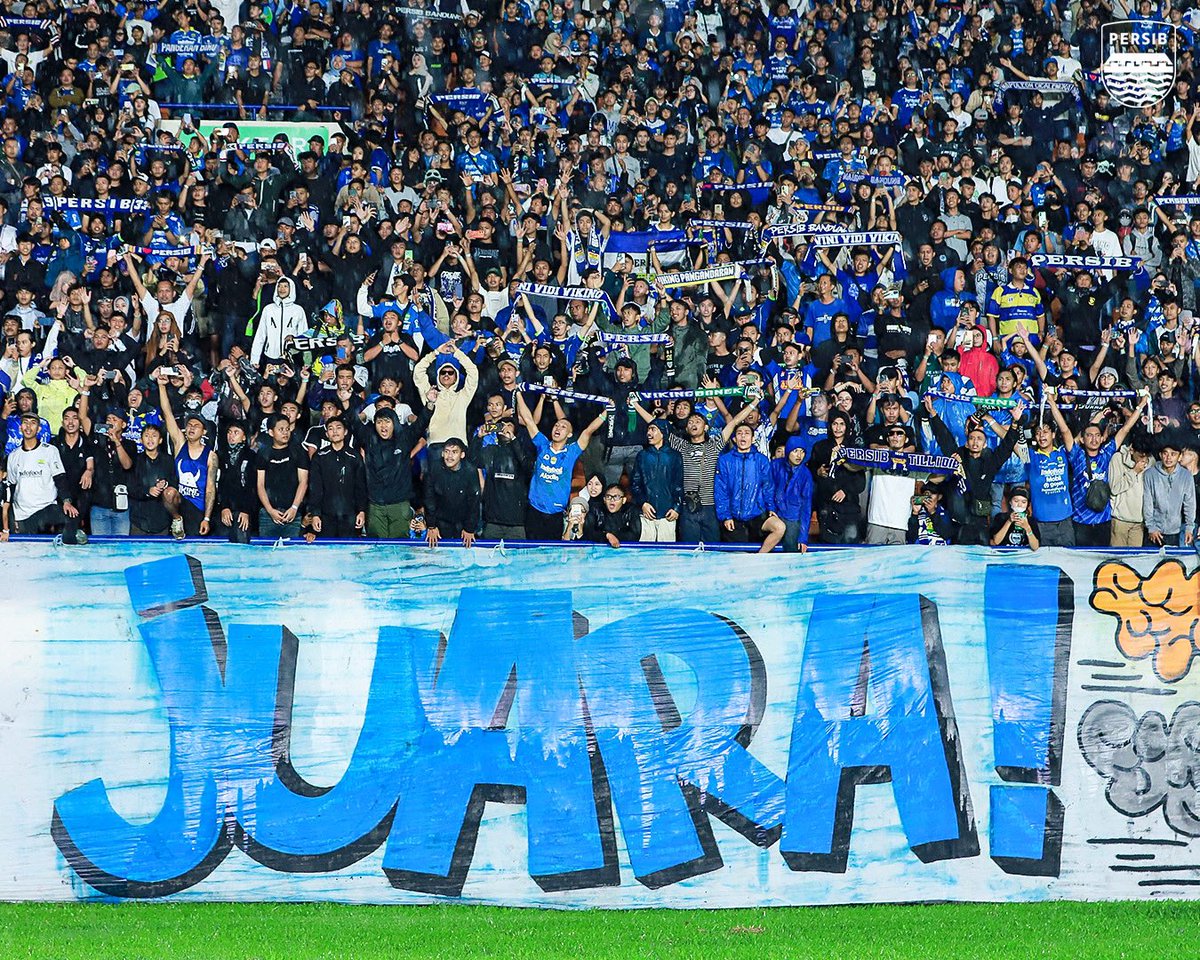 persib's tweet photo. Bobotoh, terima kasih atas dukungannya kemarin.
Mari kita lanjutkan perjuangan ini di Championship Series mendatang 🔥

#WeArePERSIB https://t.co/nBIJ6eaGbi