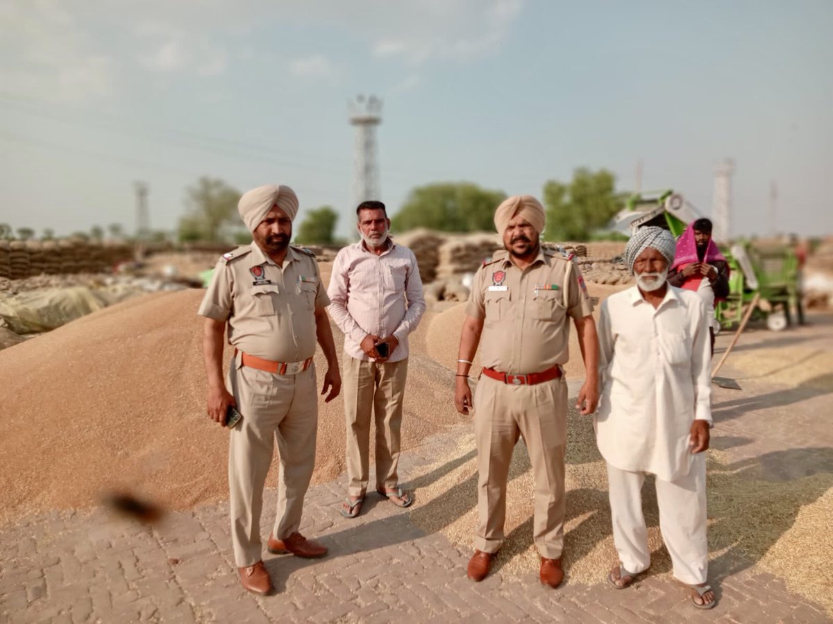 In light of the procurement of wheat, Sangrur Police has made strict security arrangements at the grain markets so that farmers do not face any kind of problem in selling their produce.

#YourSafetyOurPriority