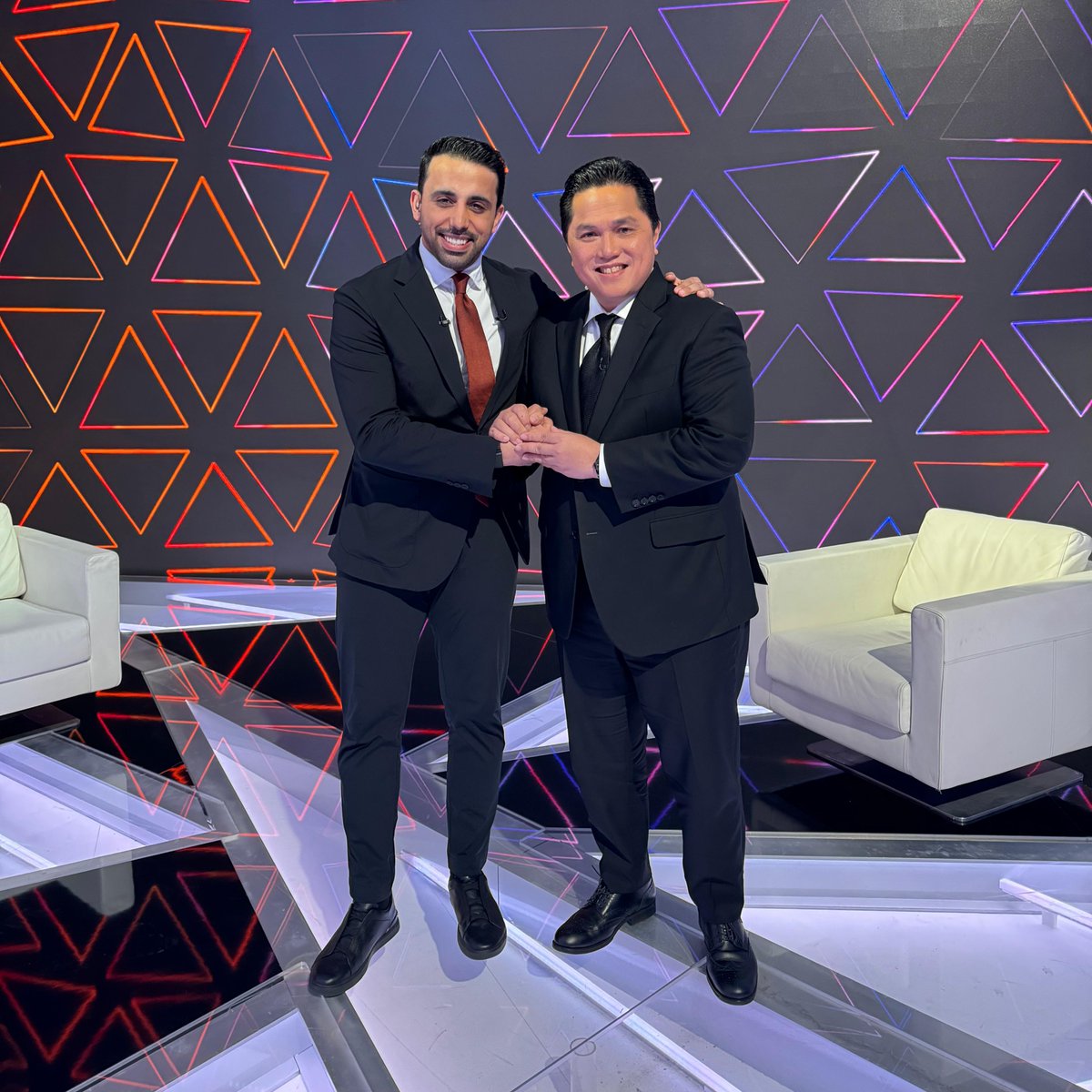 erickthohir's tweet photo. Apa yang sudah dicapai timnas sepak bola Indonesia saat ini, adalah hasil dari transformasi menyeluruh. Dalam wawancara dengan beIN Sports saya menjelaskan, selain meningkatkan level permainan, kami juga meningkatkan kompetisi wasit, membenahi infrastruktur, pengamanan, jadwal pertandingan, hingga pembinaan suporter.
