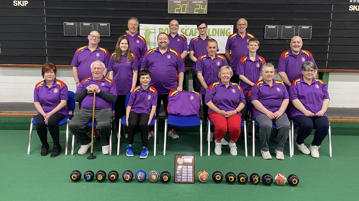 League runners up.  Missing members Peter Gordon and Amber Smith.