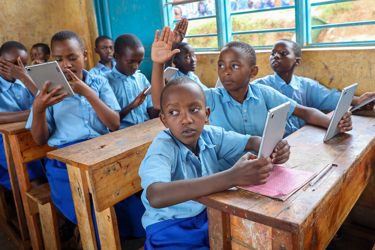 “These tools help us in research &getting to understand what we didn't know before which in turn facilitates our learning” On #GirlsInICTDay, we applaud refugee girls like Cynthia harnessing the power of tablets to enhance their learning experience, thanks to @ProFuturo_ support