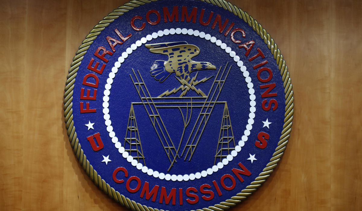 Net neutrality restored as FCC votes to regulate internet providers trib.al/Uob5c1g
