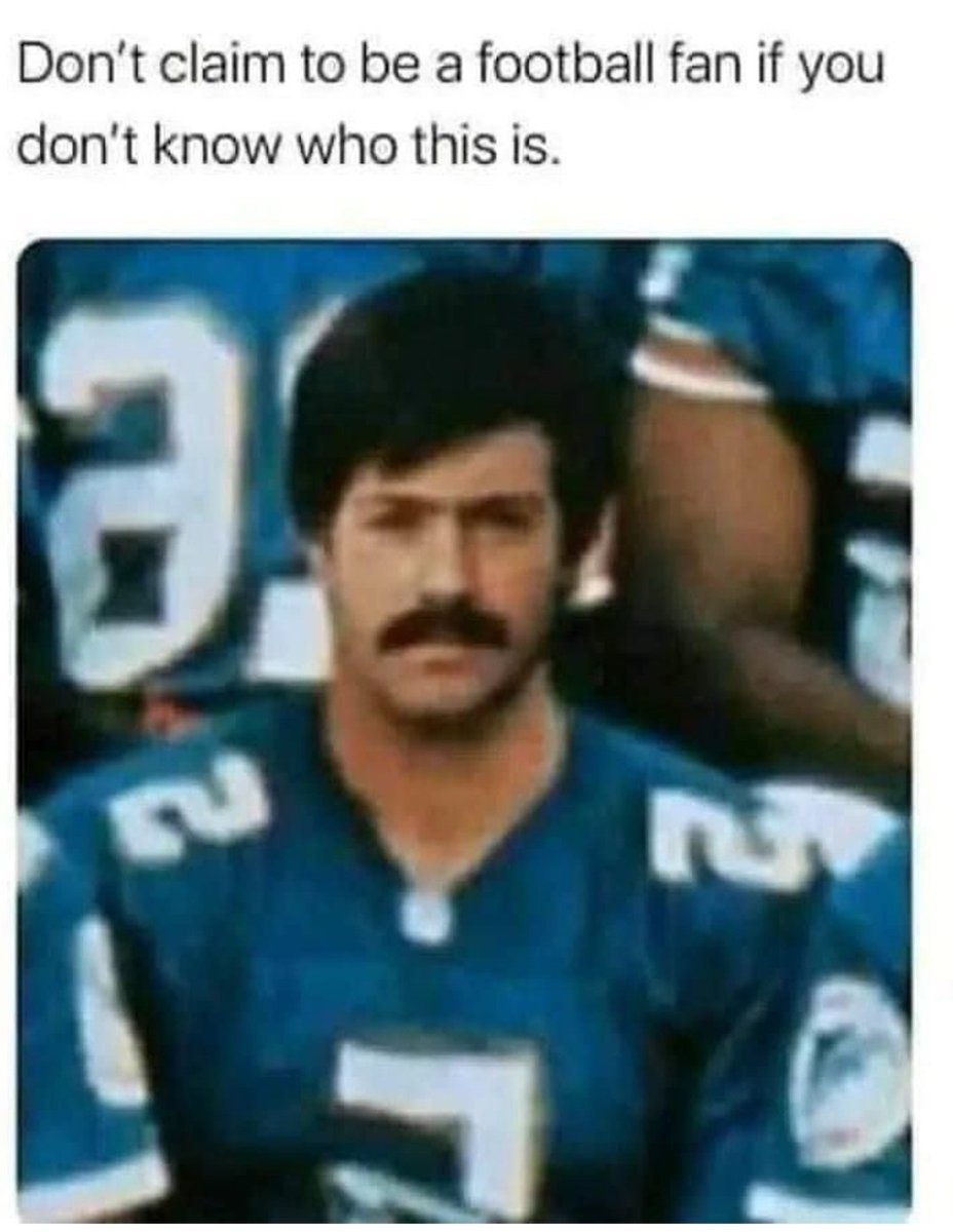 Deano8520's tweet image. #LacesOut