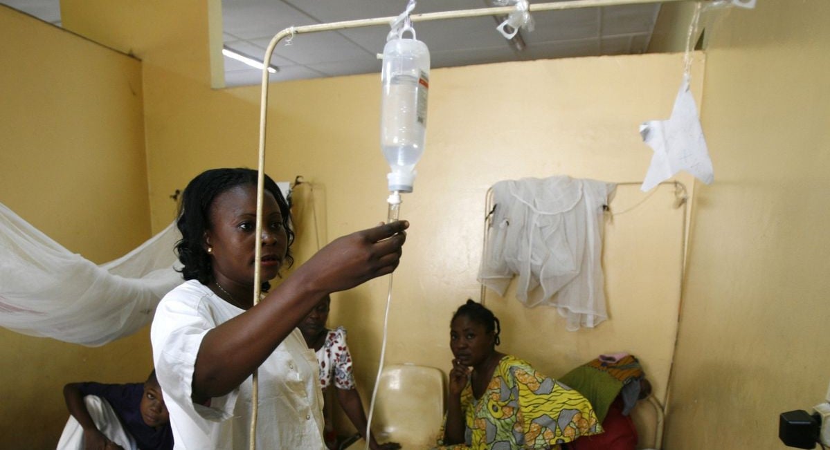 La CNAMGS à bien des égards soulage grandement les Gabonais mais la part à sa charge reste assez élevée et complique l'accès aux soins pour la plupart d'entre eux. Pourquoi ne pas mettre une complémentaire santé solidaire pour y remédier? <a href="/SanteSocialeGA/">Ministère de la Santé et des Affaires Sociales</a> <a href="/ctrigabon/">CTRI 🇬🇦</a> <a href="/oliguinguema/">Brice Clotaire Oligui Nguema</a>