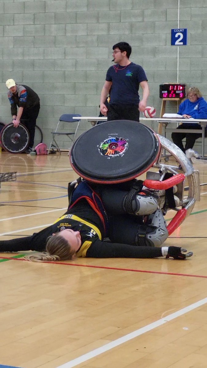 Nobody can tip a chair quite as elegantly as Hellfire team member Bethany F. 
#canterburyhellfire #canterburyrfc #wheelchairrugby #wheelsofhellfire #rugby #oneclub