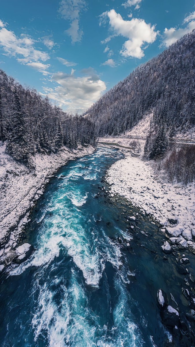 Kanas in the Altay Mountains in northern Xinjiang, China.Kanas Lake Scenic Area is composed of unique natural landscapes such as mountains, forests, lakes, and grasslands, historical and cultural relics such as Genghis Khan's Western Expedition site.