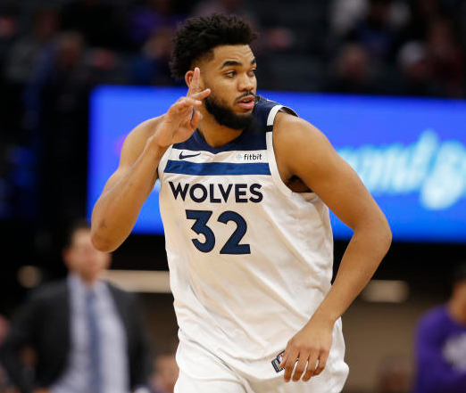 Karl-Anthony Towns O 16.5 pt (-110 DK) 🏀 - Posted in discord at -110 on Tuesday - Foul trouble/blowout G1 & 2 - Teams rely on stars more in road games - Better road splits #PrizePicks #Underdog #NBA