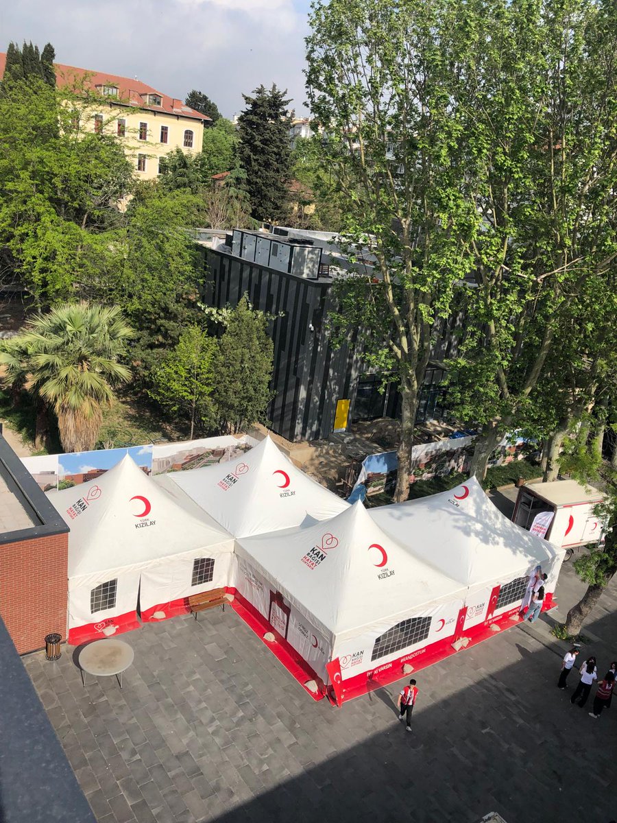 Çadırlarımız hazır KAN VERİN KALPLERDE KALIN 💛💚