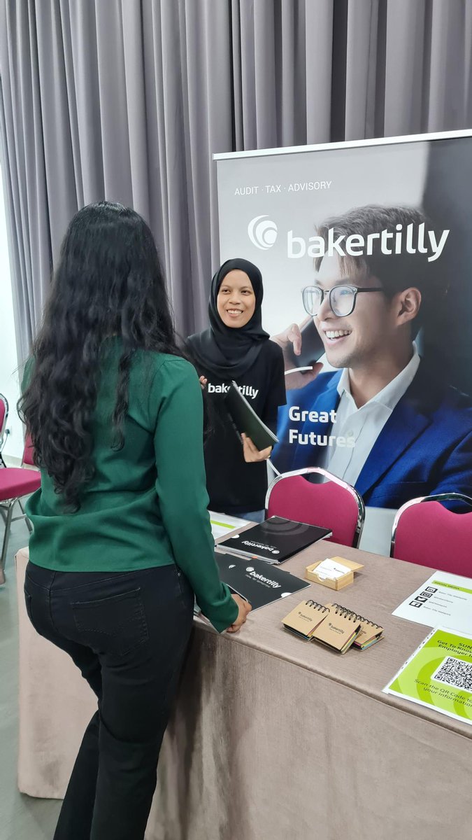 We had a wonderful opportunity to meet with a diverse group of talented individuals at the Sunway TES ' Get To Know Your Potential Employer” Internship Fair 2024. 

#SunwayTES
#BestPlacetoWork