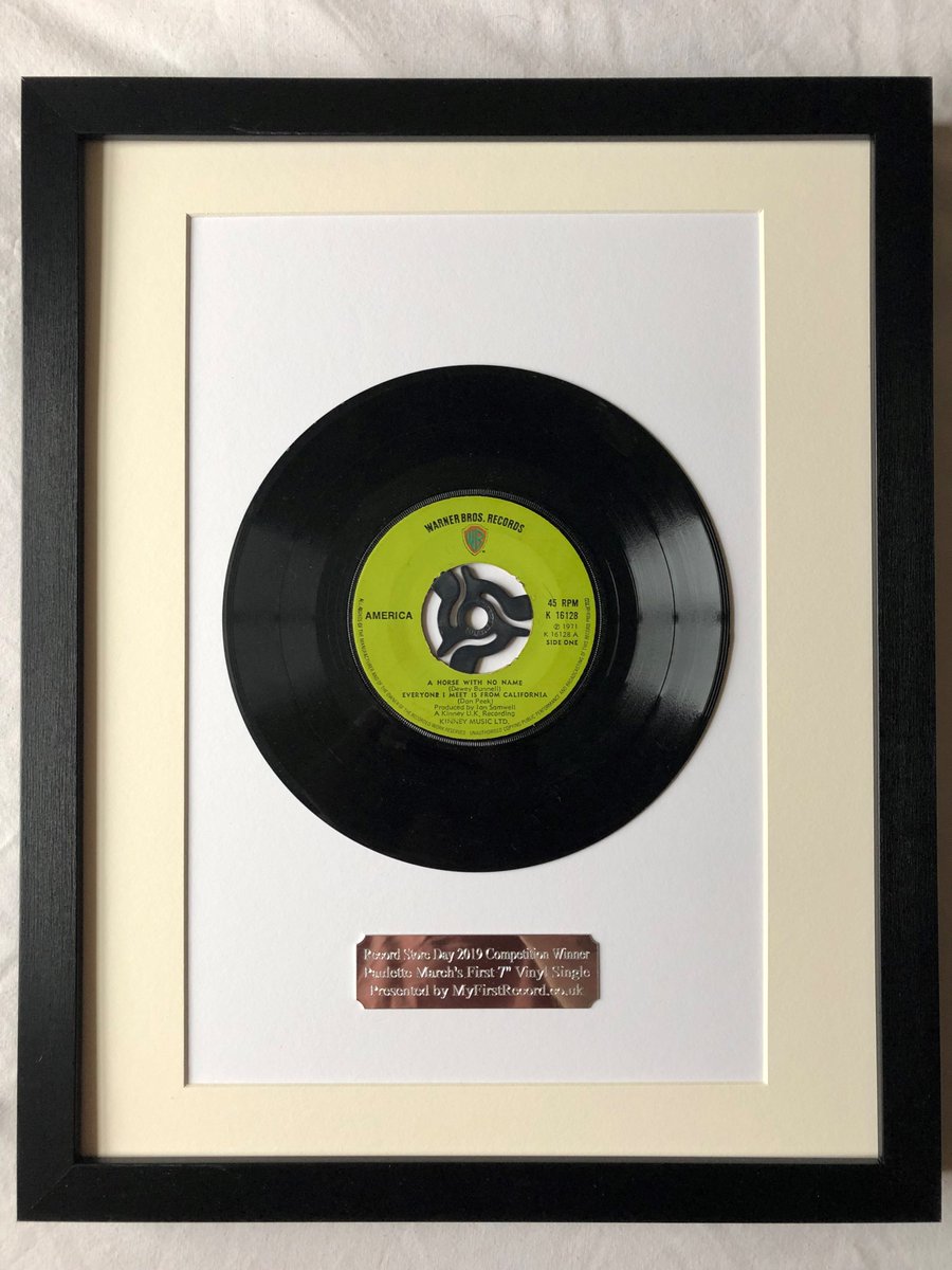 Alternatively we celebrate #nationalhelpahorseday🐴 by finally christening 'the horse with no name'.....Dobbin!!

We mark #nationalhelpahorseday🐎 with this classic #framedrecord taking pride of place in the #RockandRollHallofFrame picture gallery here at MyFirstRecord Manor