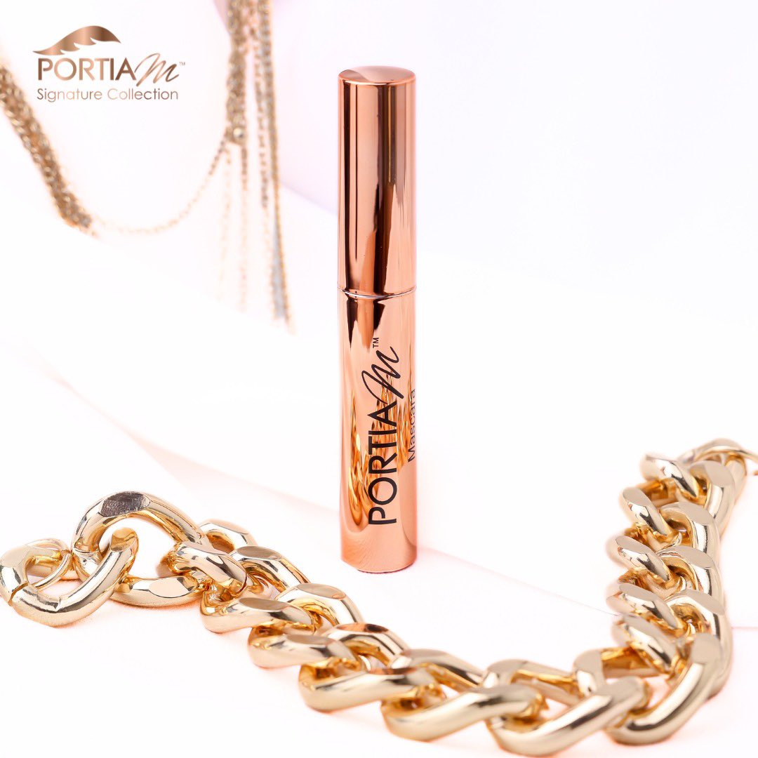 Elevate your weekend look with the Portia M Mascara … and you will never look back 💄😉

Now available at Portia M beauty stores and Clicks 

#portiamskincare
#sharetheglow
