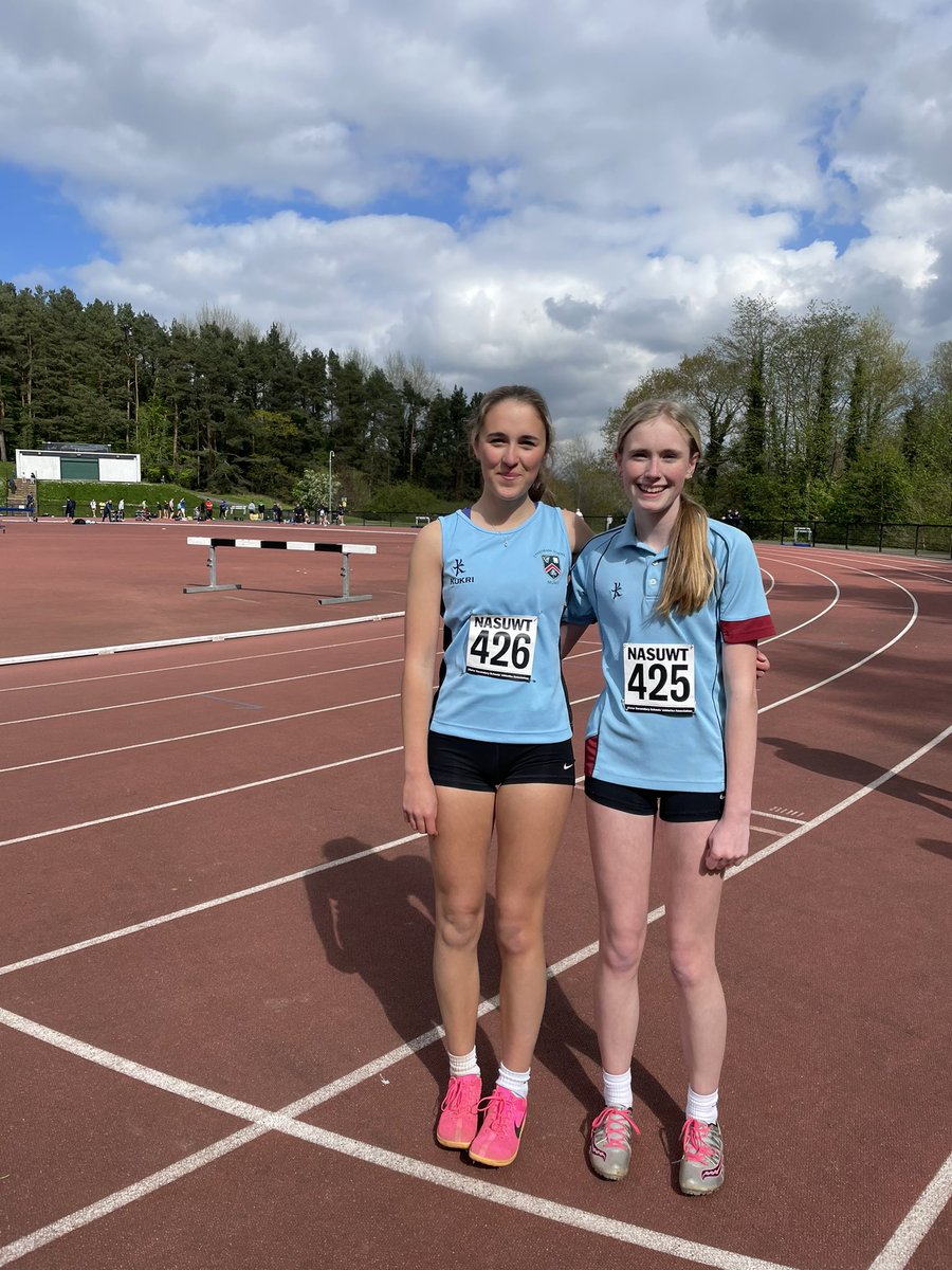 Great day at the Inter & Senior District Athletics Championships on Wednesday. Brilliant to see so many of our girls representing Strathearn across all disciplines. Lots of medals, lots of personal bests and most of all lots of smiles 😀 Well done girls 👏👏👍💪🏃‍♀️