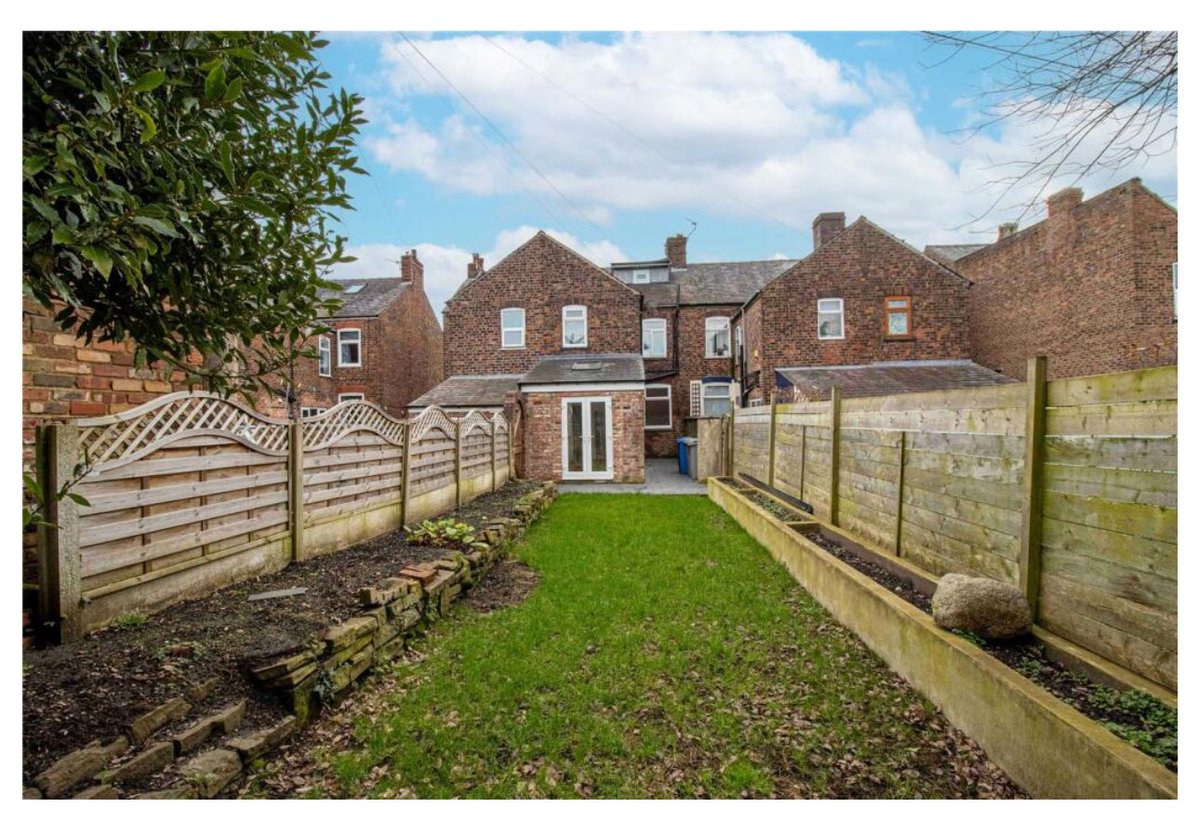 £40,000 per year in rental income for just £345,000 ! 

Can you find an HMO (House of Multiple Occupation) that could generate up to £40,000 per annum in rental income for a purchase price of £345,000?

That’s a gross yield of 11.6%….. we think we may have found one for you.