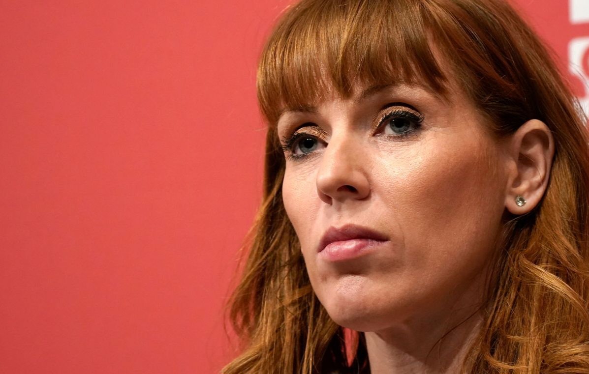 The possible non-payment of a few thousand pounds of tax by @AngelaRayner Or The £37 billion wasted on @DidoHarding's Test & Trace scheme during Covid What's more important?