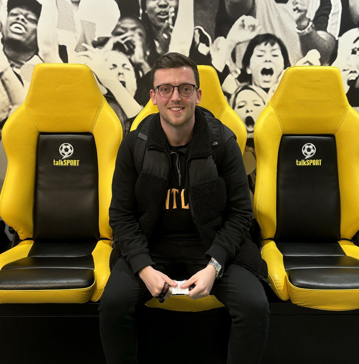 CallumCarthy's tweet image. After 3.5 years at @NewsUK, today is my last day at @talkSPORT 😬

⚽️ It’s been a privilege to work on top-level sport across web, app and social at such a great company full of fantastic, talented colleagues and friends. 🙌

Time to recharge, and then onto a new challenge ✈️🇩🇪