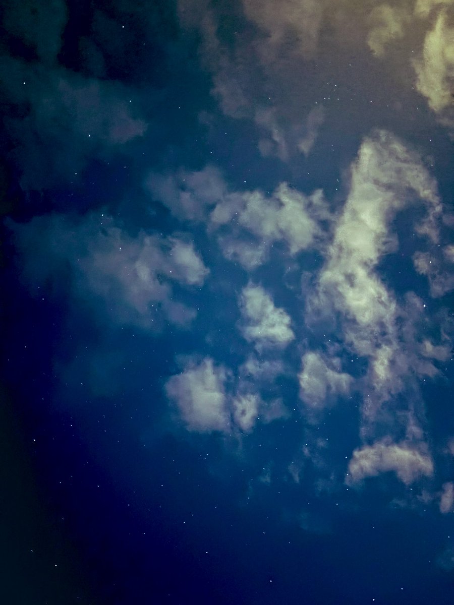 Make a wish 😍🤩 beautiful sky over Ramsbottom/Rochdale last night