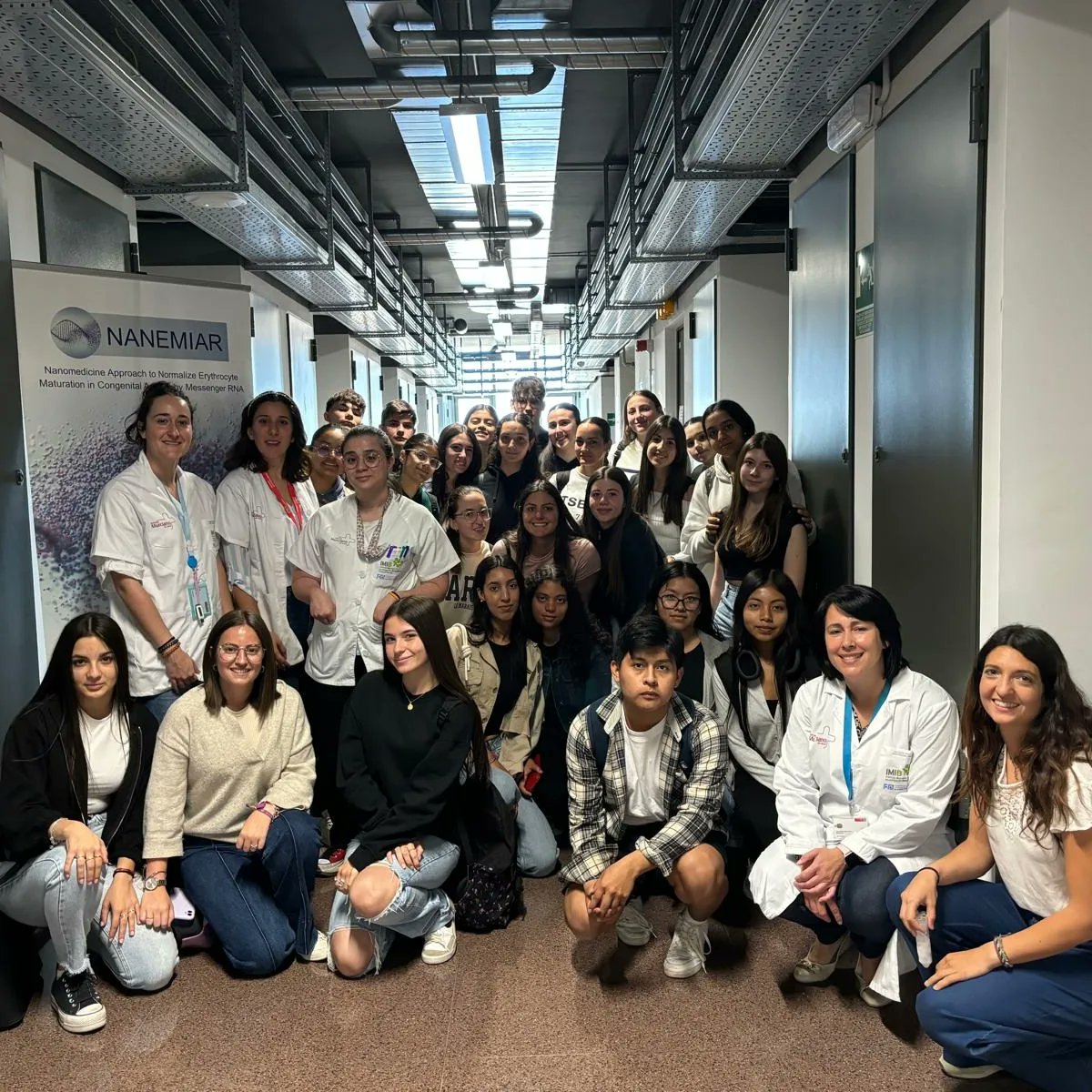 Nanemiar's tweet photo. Dissemination of NANEMIAR project at IMIB with the OCAI lab and the high school (IES Mar Serena from Pulpi Spain). It has been a wonderful morning with these enthusiastic students. https://t.co/SxdyePkxFW