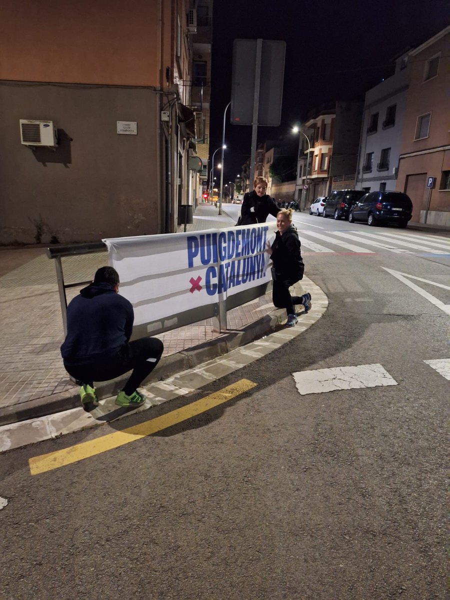 📸 A Sant Joan de Vilatorrada, també amb el President

#PuigdemontPresident #12M