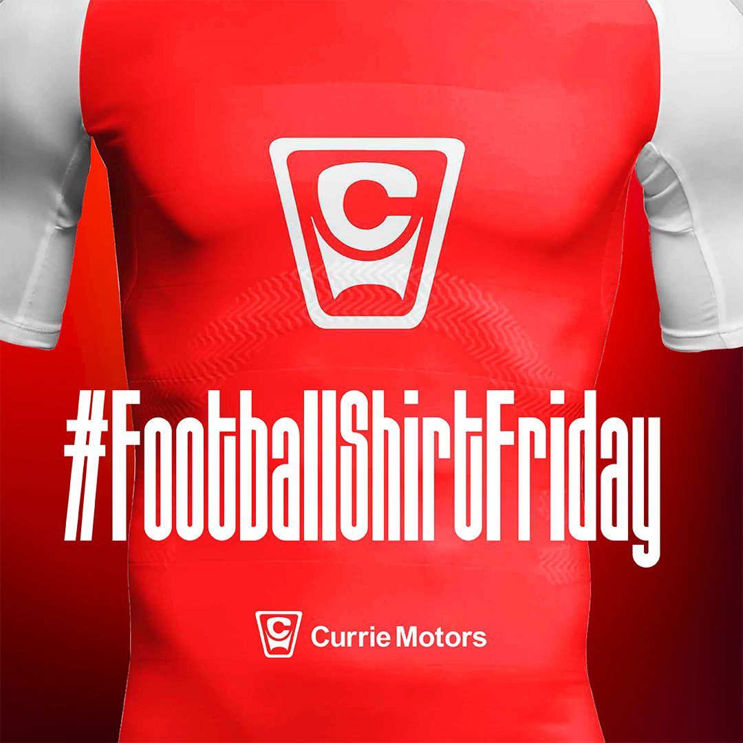It's #FootballShirtFriday - send us your photographs of you in your favourite football shirts!

What better excuse do you need to don your favourite strip, and enable selfie mode?!

#FootballShirtFriday #BowelCancerAwarenessMonth