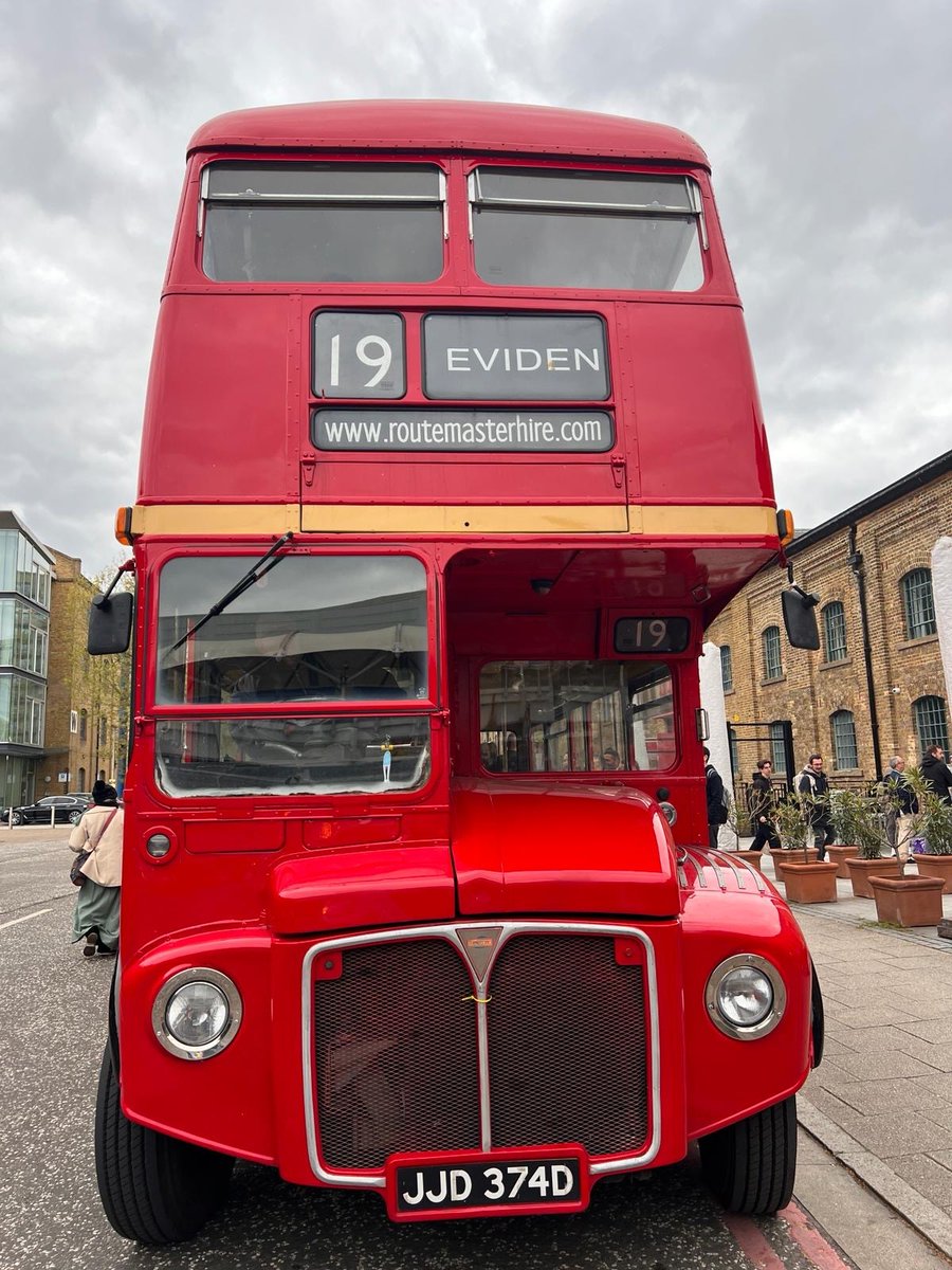 Year after year, the London AWS summit remains AWSome! Yesterday Eviden celebrated our 1st anniversary alongside #AWS peers and our customers. Thank you to everyone who joined us! spr.ly/6016btfqM