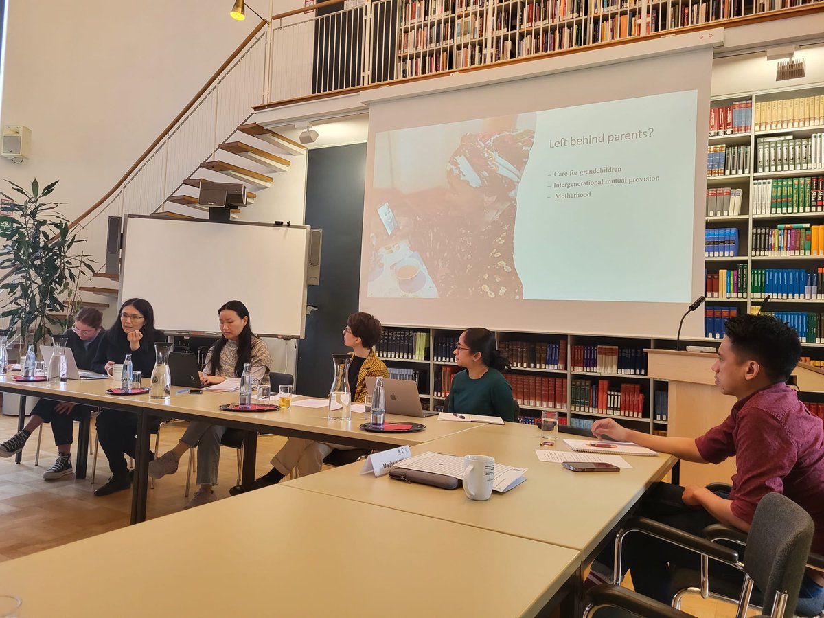 In our second roundtable we discussed translocal social protection in relation to (im)mobility, the role of NGOs, housing, self-care & shifting intergenerational ties @AksanaIsmailbek @TornoSwetlana @CharlotteHawk17 @meghaamrith, Hui Wen & @RaymundVitorio @mpimmg