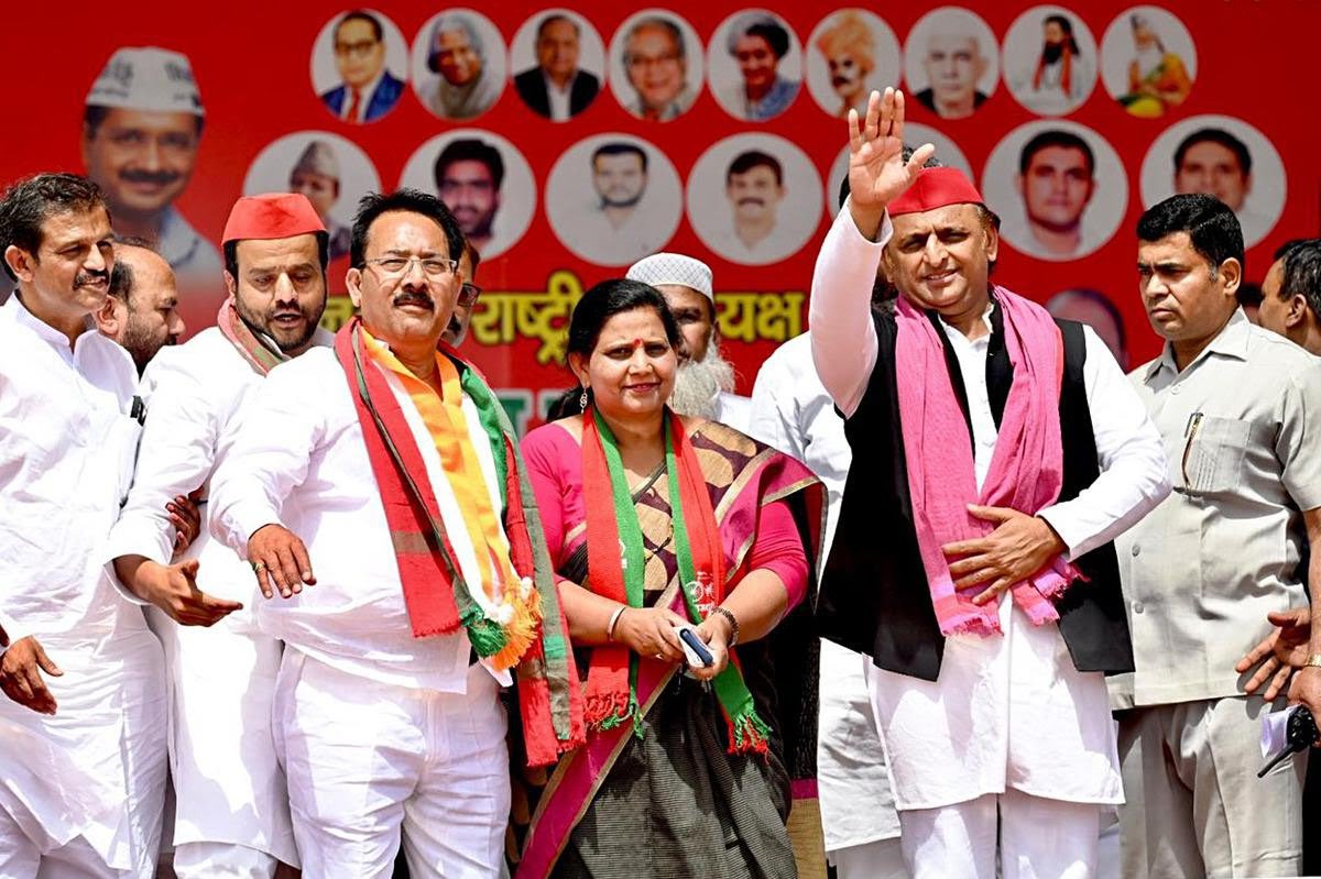 MaduraiSBala's tweet image. #Akhilesh&apos;s 
#Social_Engineering

Akhilesh @yadavakhilesh has to be appreciated both for seat sharing and seat allocation... 

In total 80 seats Samajwadi Party is contesting on 62 and in 57 declared candidates Akhilesh has given 4+4 to Muslim-Yadav combine... This is a very…