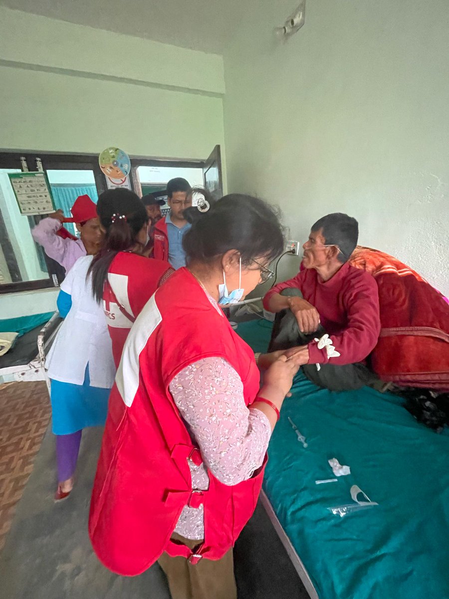 A total of 362 earthquake affected people received health care services in an emergency clinic established at Darma Municipality of Salyan district in Nepal. The clinic is being supported by #IFRC and #CanadianRedCross.