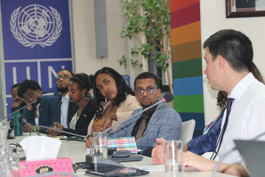 Representatives of Ethiopian youth network and #UN Youth Taskforce met with @felipepaullier, Assistant Secretary-General for @UNYouthAffairs, and discussed priorities and challenges faced by youth in #Ethiopia and collective efforts needed to address them.