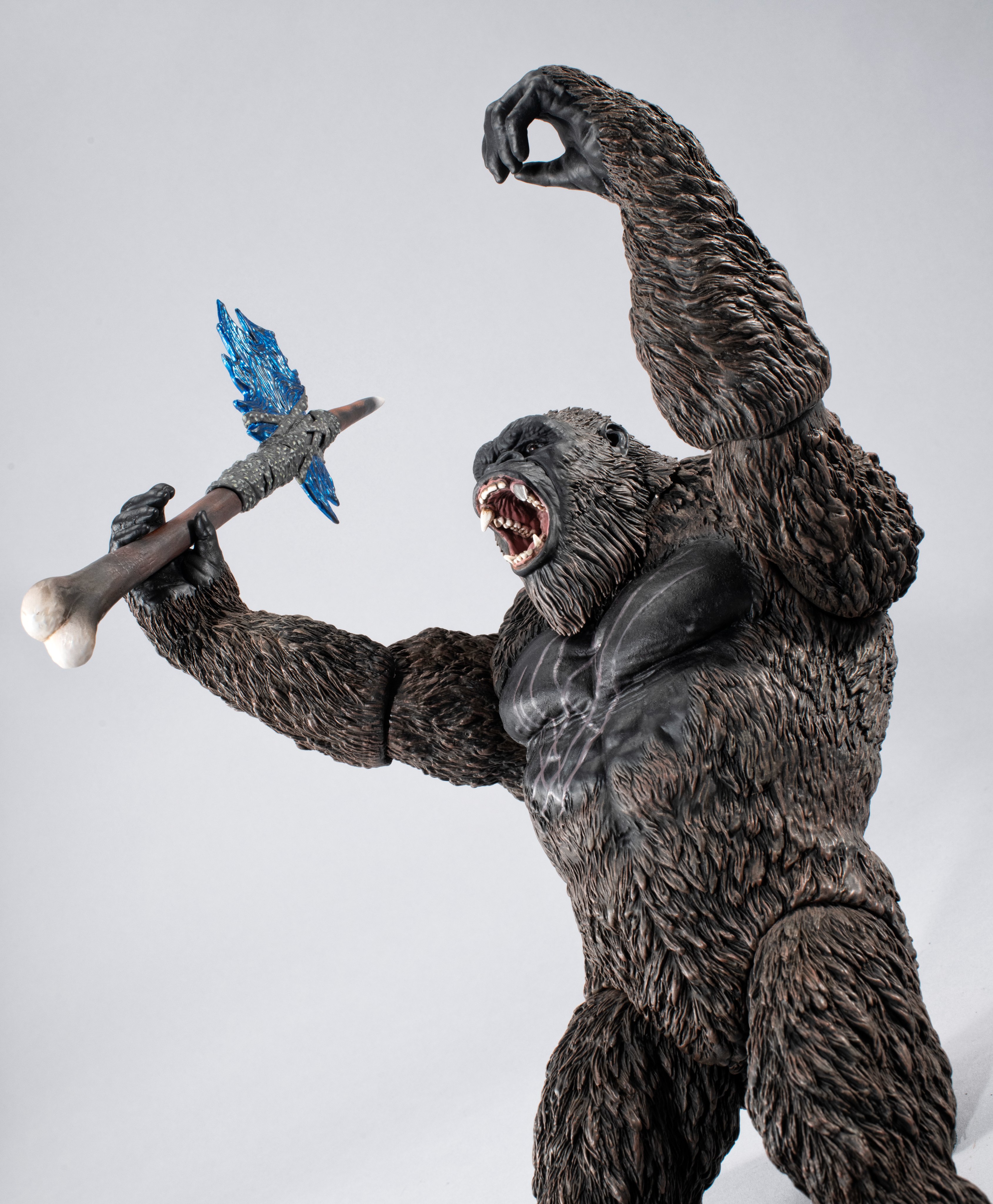 ゴジラ・コング THE NEW EMPIRE フィギュア Amazon.com: TAMASHII NATIONS - Kong from Godzilla x Kong
