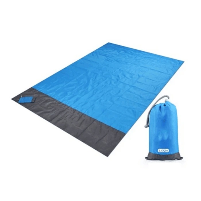 Prominezshop's tweet photo. Sand Free Beach Mat https://t.co/jXeasg6RyV