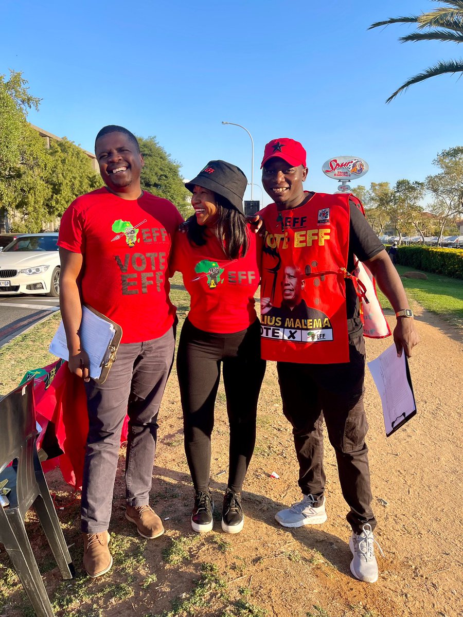 sewelankoana's tweet photo. Happy #EFFRedFriday #VoteEFF https://t.co/kWRVoKIMZ3