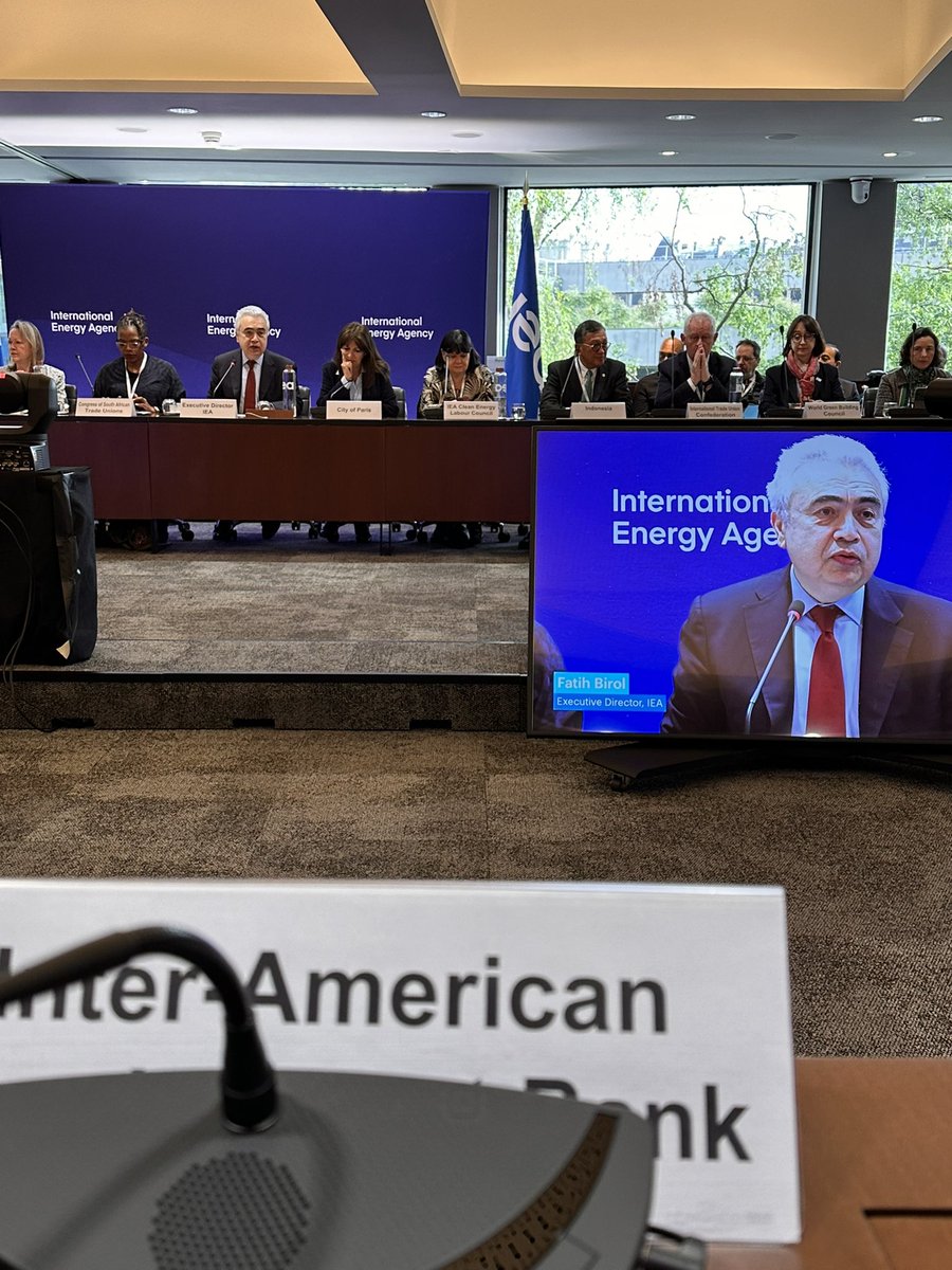 M_Madrigal_M's tweet photo. At @the_IDB with #IDBImpact+ we are ready to speed up our support to an inclusive energy transition that creates good jobs for all. Follow us, live now : https://t.co/OyHkHK6R1t