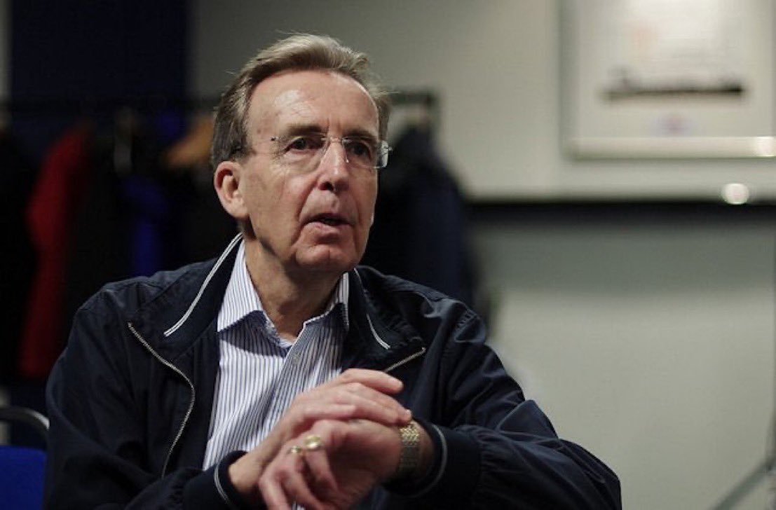 At this time of the World Championship, our thoughts go out to Terry Griffiths and his family. Terry has been diagnosed with dementia. A brilliant player and coach. Here is my piece on his 1979 victory. #Snooker greenbaize1972.com/the-ultimate-p…