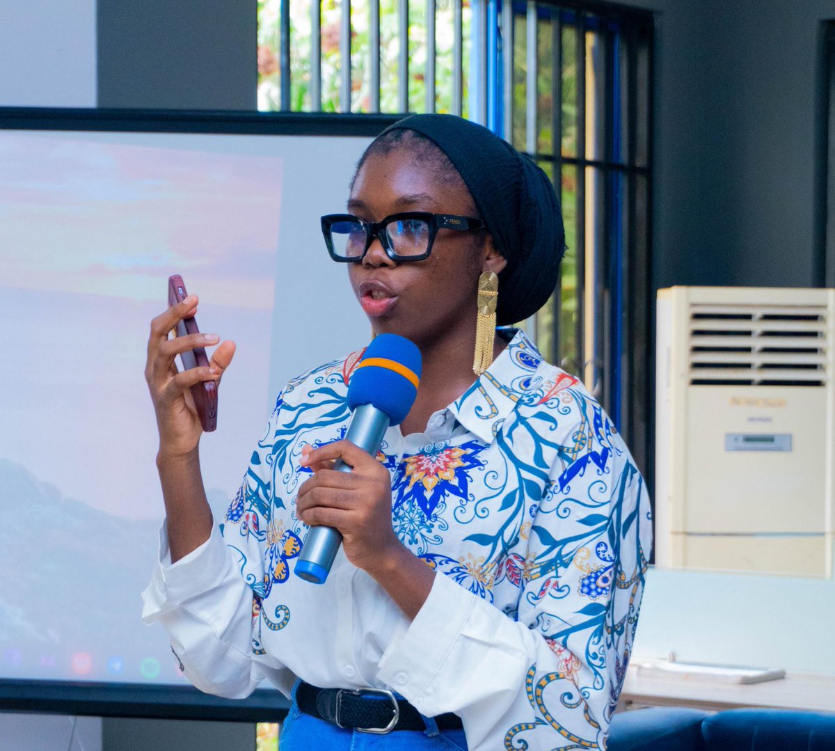 It is easier to build a personal brand than a company’s page. 

It is easier to leverage your personal brand to drive attention your company's page. 

Your No1 brand influencer should be YOU

📸 throwback to @hernovate workshop in March